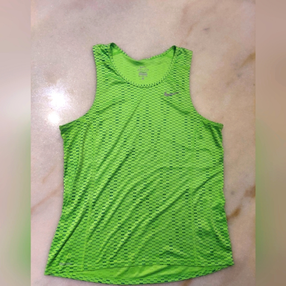 Nike Tank Top Medium Lime Green / Running